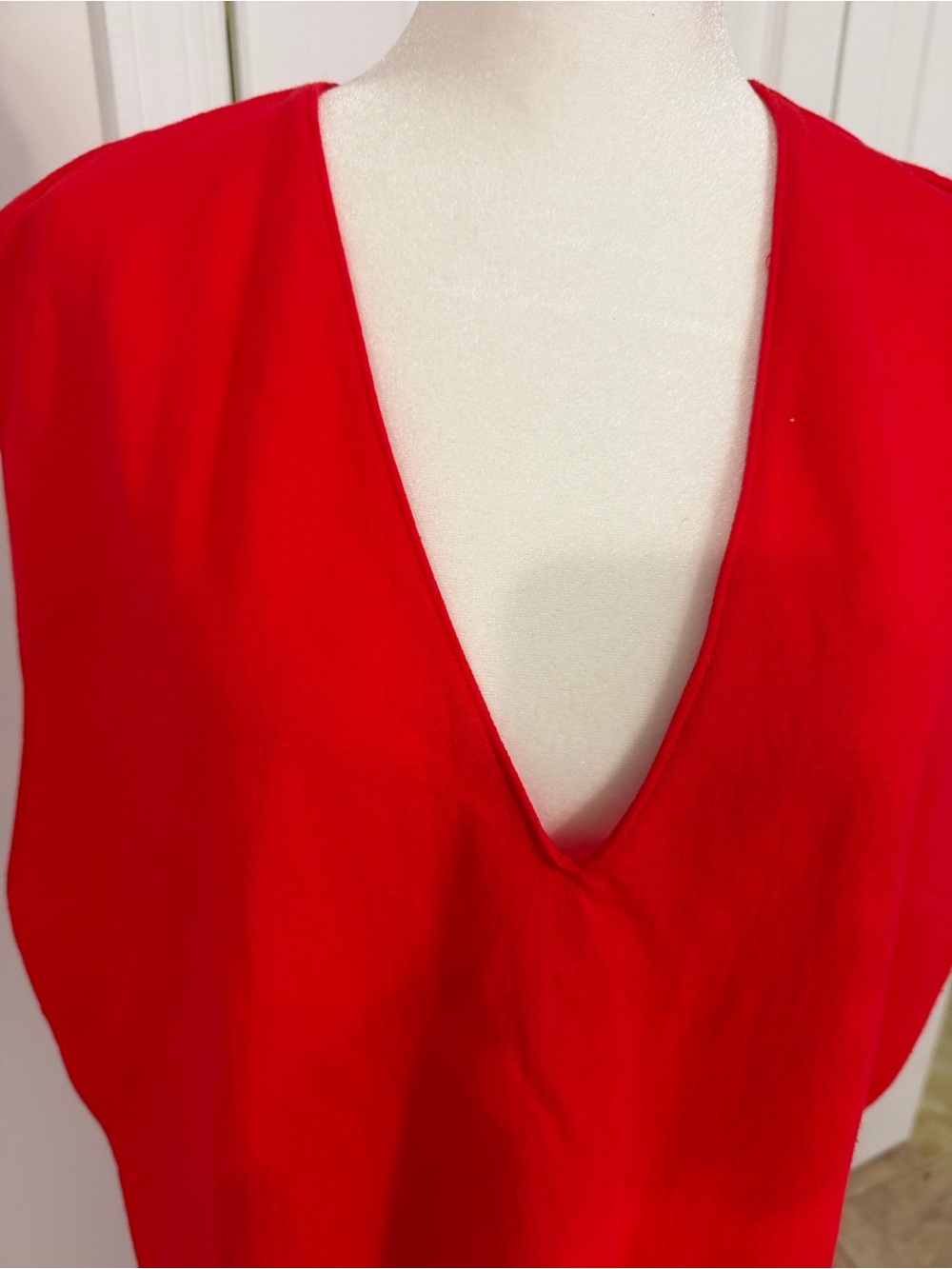 Zara V-Neck Red Sleeveless Maxi caftan Dress - Picture 2 of 4